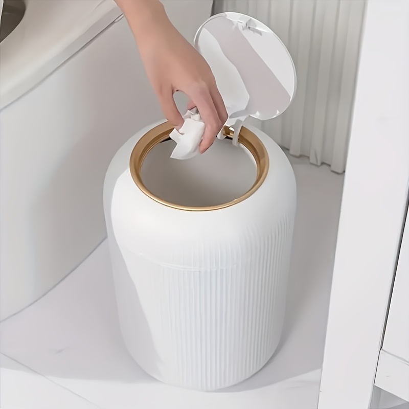 Kitchen Gadgets Luxury - سلة مهملات فاخرة مخططة، على شكل