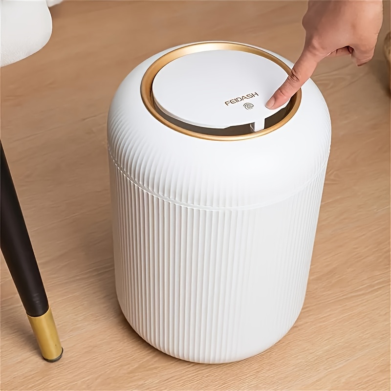 سلة مهملات فاخرة مخططة، على شك - مراجعة Kitchen Gadgets Luxury وسعره