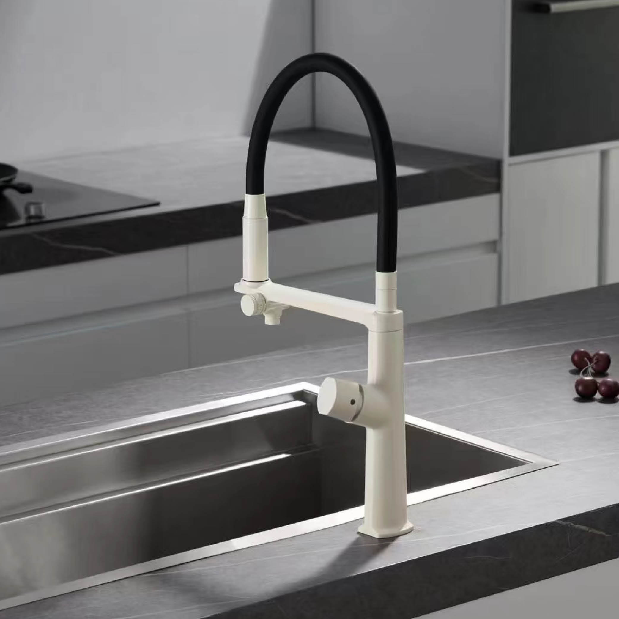 صنبور مطبخ فاخر من النحاس الرم - مراجعة Kitchen Gadgets Luxury وسعره